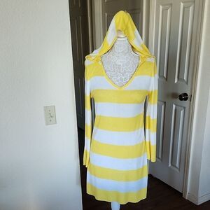Alice + Olivia Silk Blend Resort Wear  Hooded Striped Cover Up Dress Size Medium